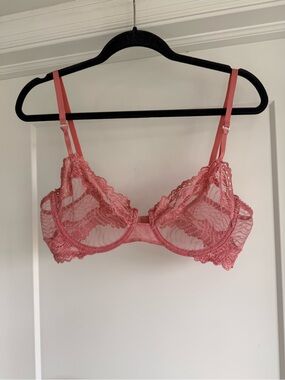 Lonely | Sheer Lace Underwire Bra in Rose